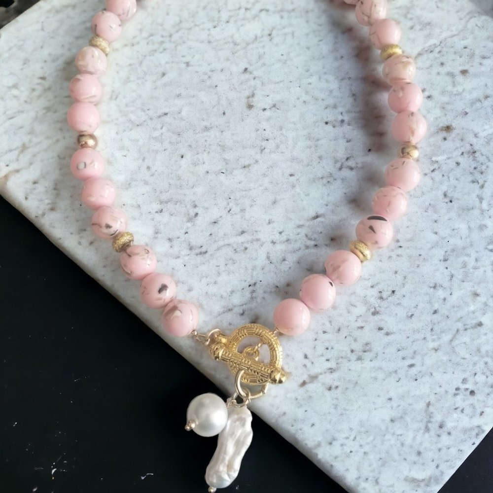 Pretty in Pink Classic Choker